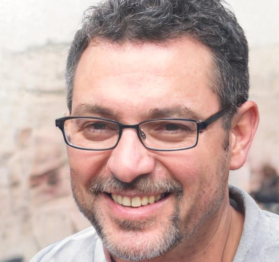 Portrait von Lukas Bergmann